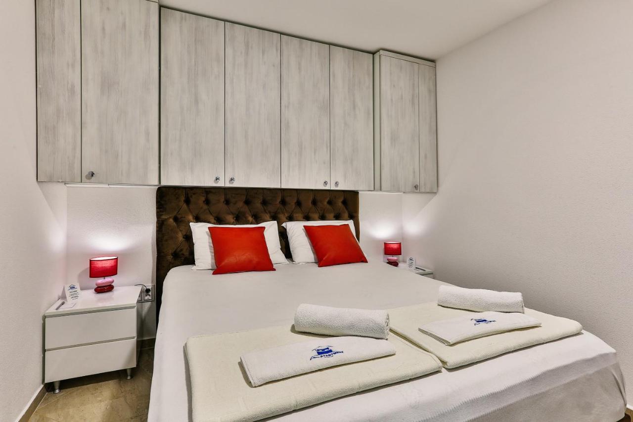 Zara Apartment Будва Екстер'єр фото